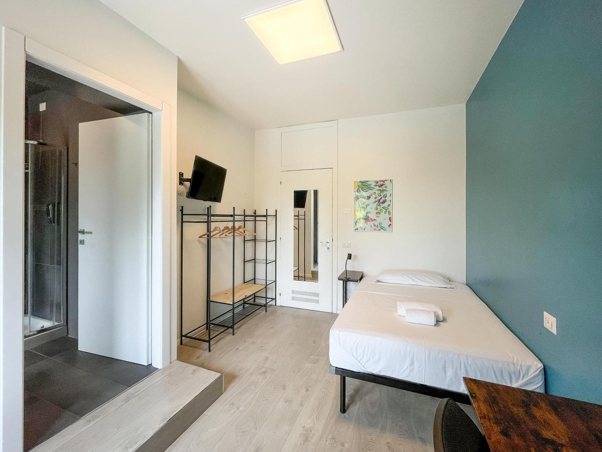 Rrrapido Colorful Rooms - Assago アッサーゴ 部屋 写真